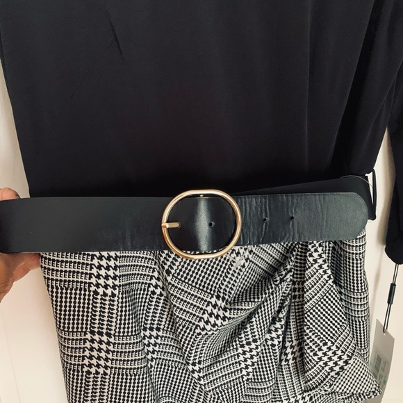 Brand New! Calvin Klein dress - Picture 3 of 5